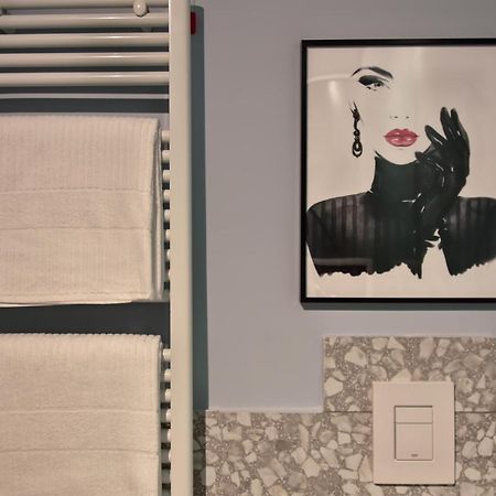 Lady Rose Hotel Nápoly Kültér fotó