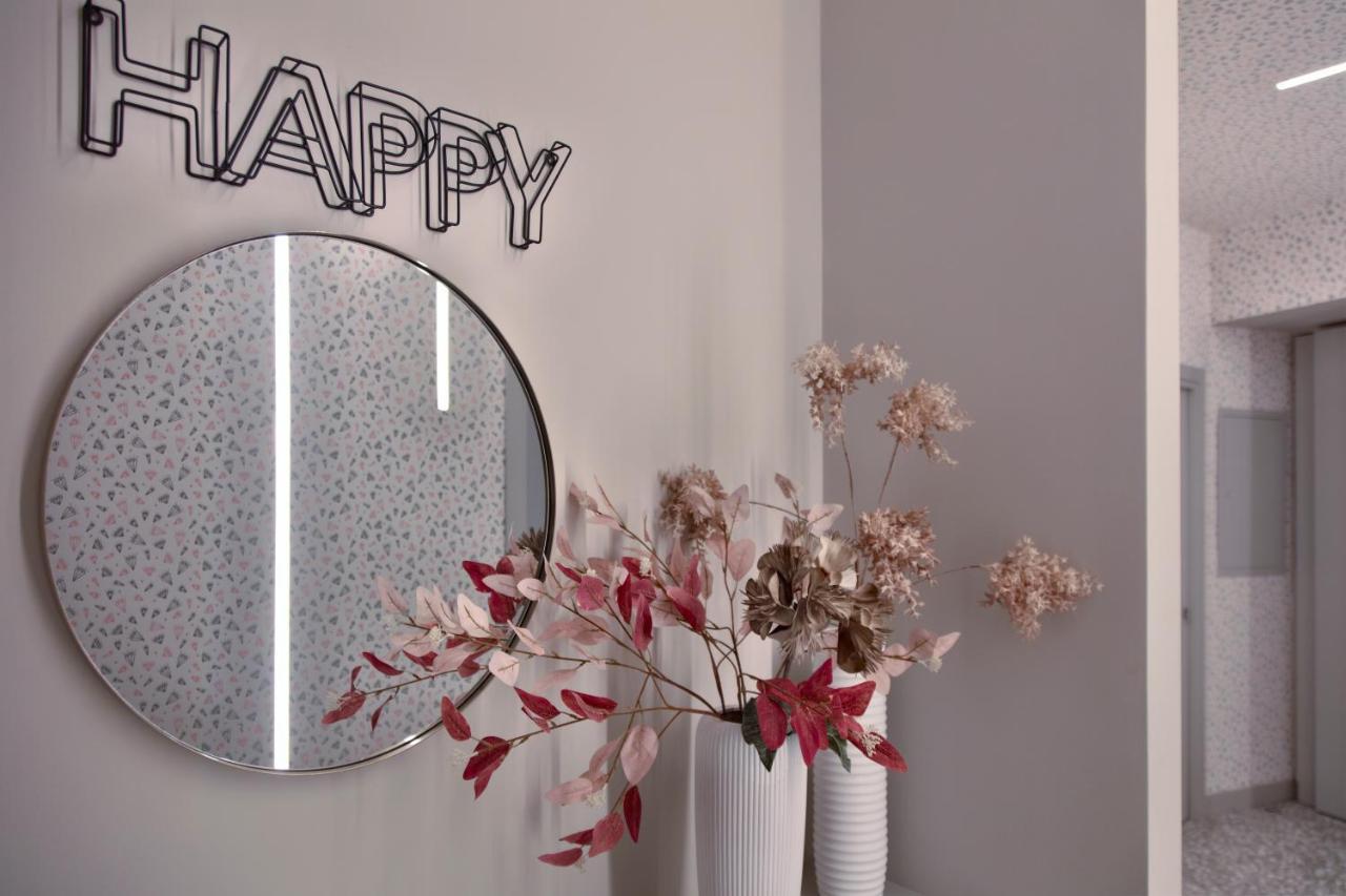 Lady Rose Hotel Nápoly Kültér fotó