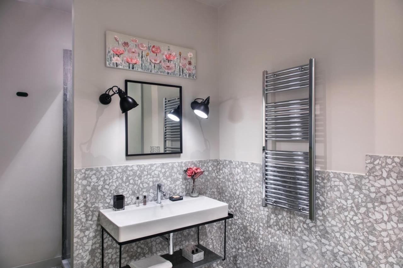 Lady Rose Hotel Nápoly Kültér fotó