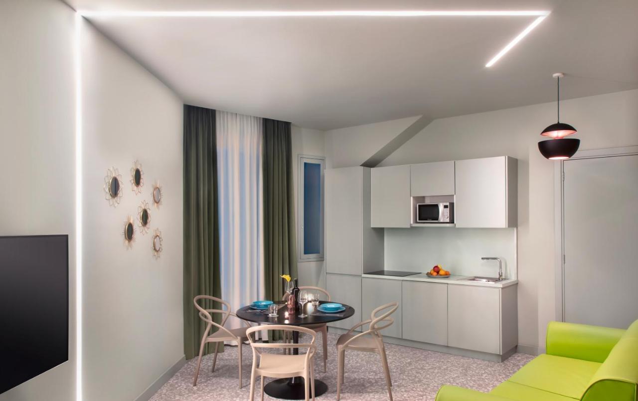 Lady Rose Hotel Nápoly Kültér fotó